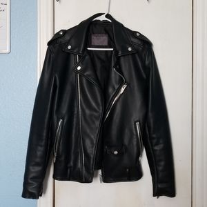 Zara Men's Leather Jacket Size Small